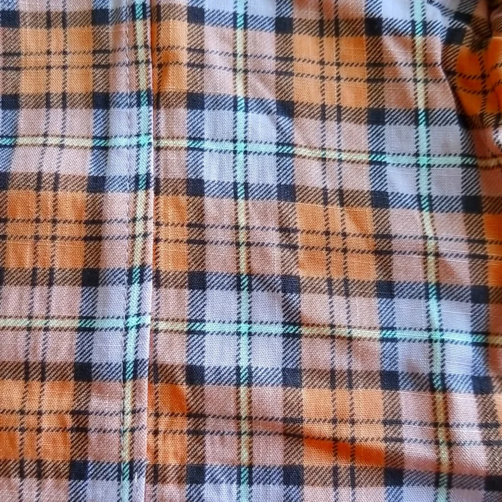 DONATED Plaid Puff Sleeve Top Pink Orange NWT - Picture 4 of 5